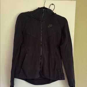 Nike Black Utility Jacket Full-Zip Athletic Design